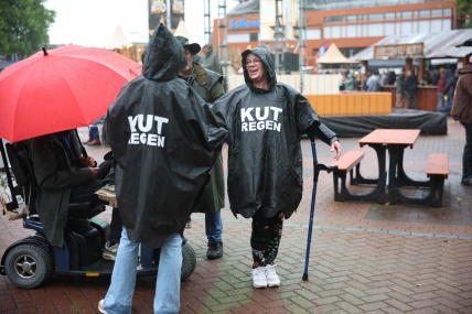 BEZOEKERS