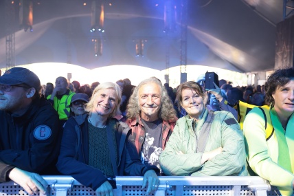 BEZOEKERS