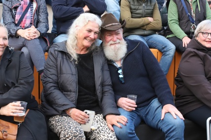 BEZOEKERS