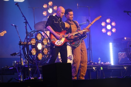 DOUWE BOB