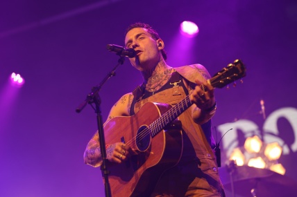 DOUWE BOB