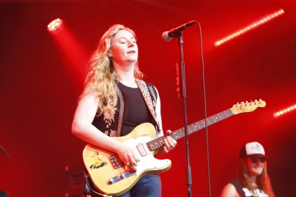 Joanne Shaw Tayler