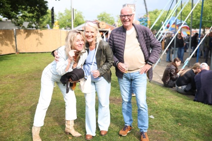 BEZOEKERS