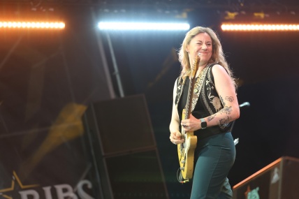 Joanne Shaw Tayler