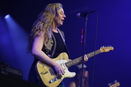 Joanne Shaw Tayler