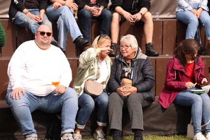BEZOEKERS