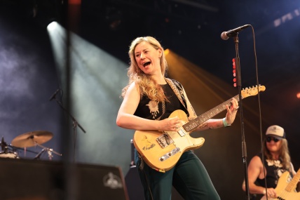 Joanne Shaw Tayler