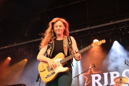 Joanne Shaw Tayler