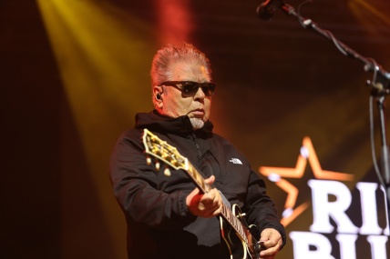LOS LOBOS