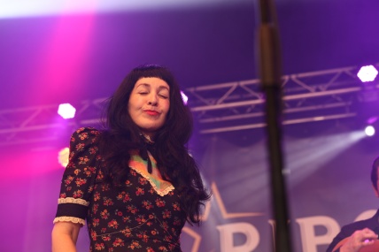 Grey Delisle